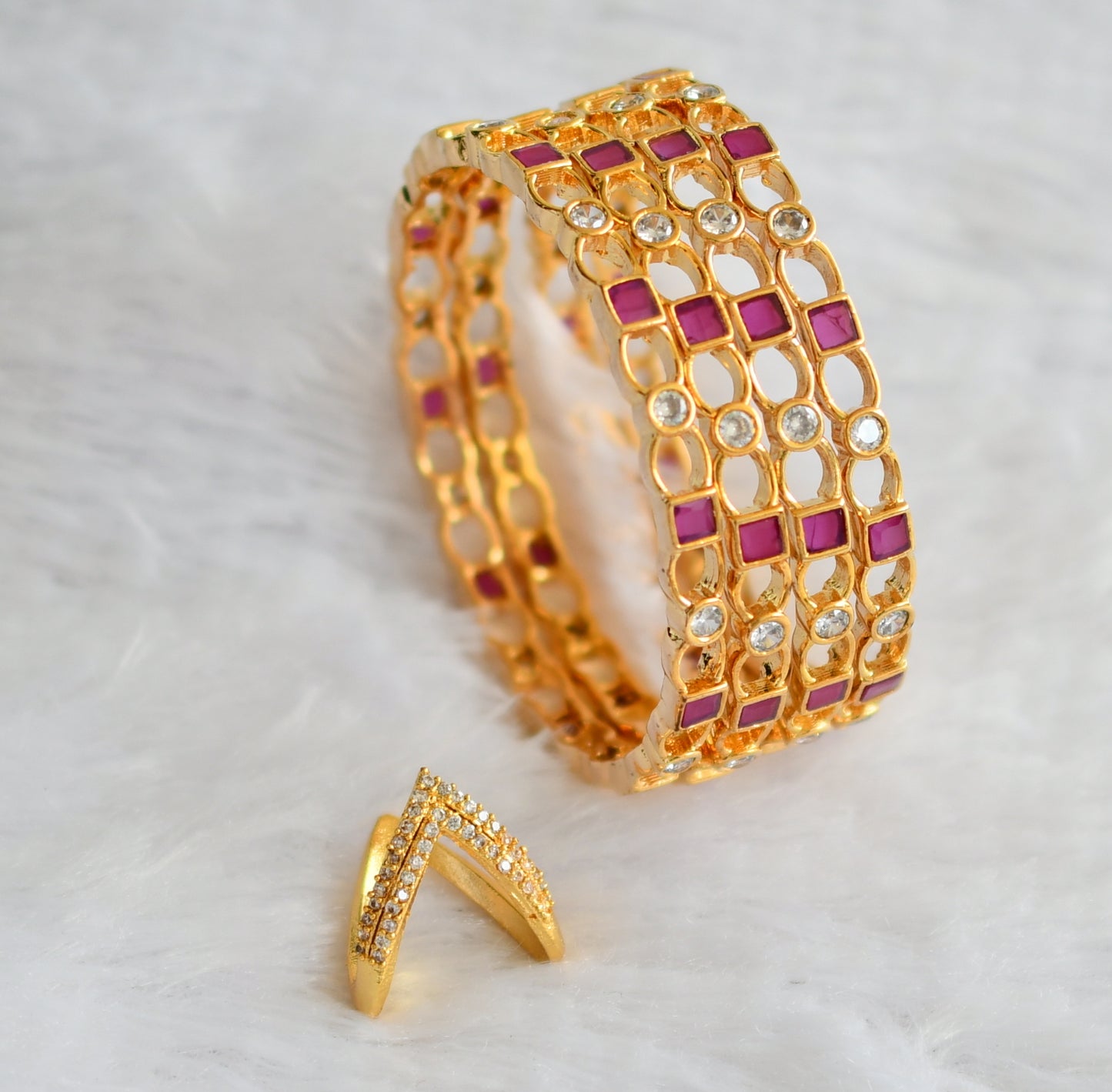Gold tone ruby-white set of 4 bangles(2.6) with finger ring dj-46245