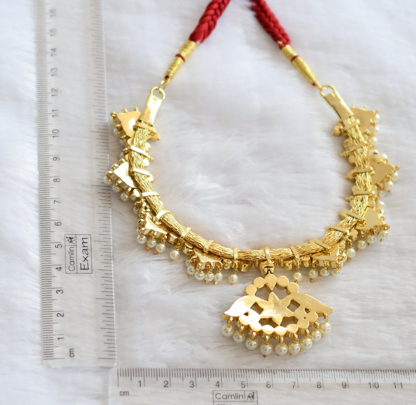 Gold tone semi precious kemp-green-white pearl necklace dj-46279