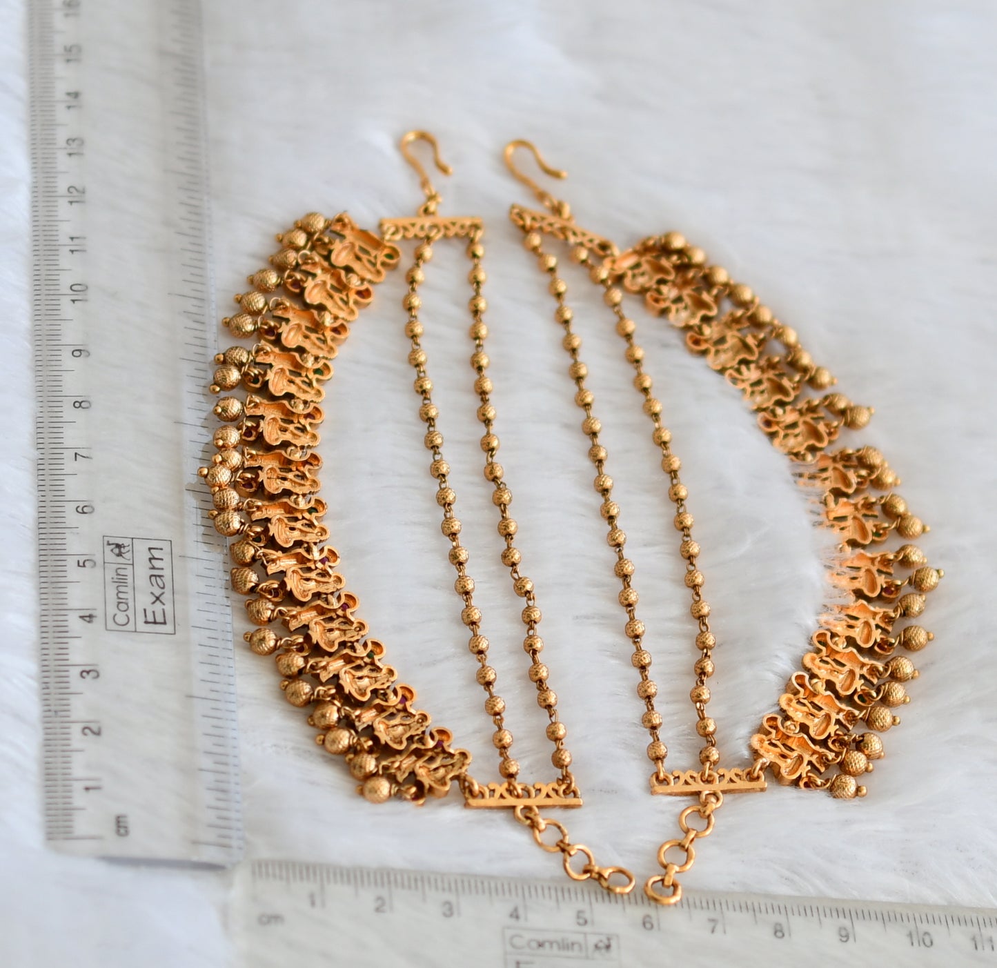 Matte finish kemp-green lakshmi layered ear side chain dj-49807