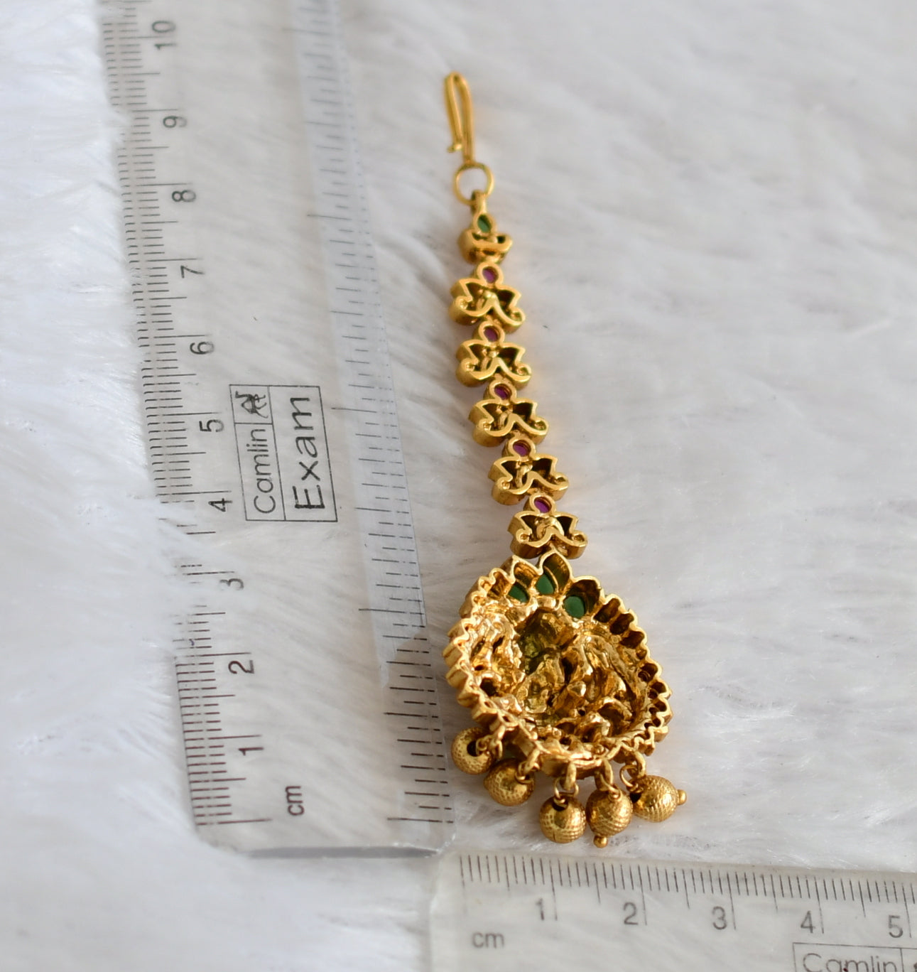 Antique gold tone kemp-green lakshmi tikka dj-49825