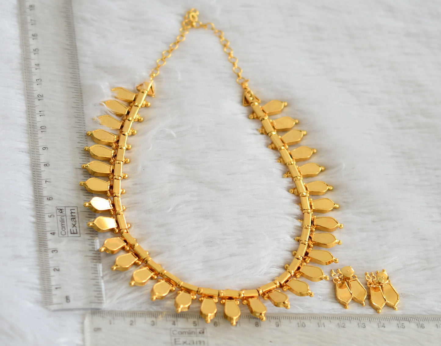 Gold tone pimk-green kerala style nagapadam necklace set dj-47945