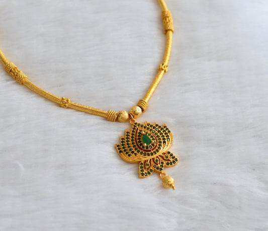 Gold tone green stone lotus necklace dj-46380
