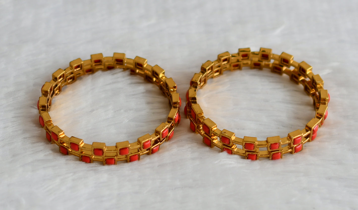 Antique gold tone coral block stone set of 4 bangles(2.6) dj-49997
