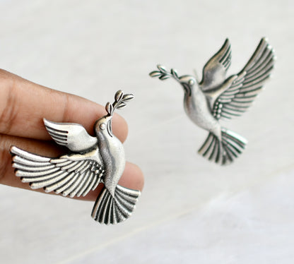 silver tone bird earrings dj-46416