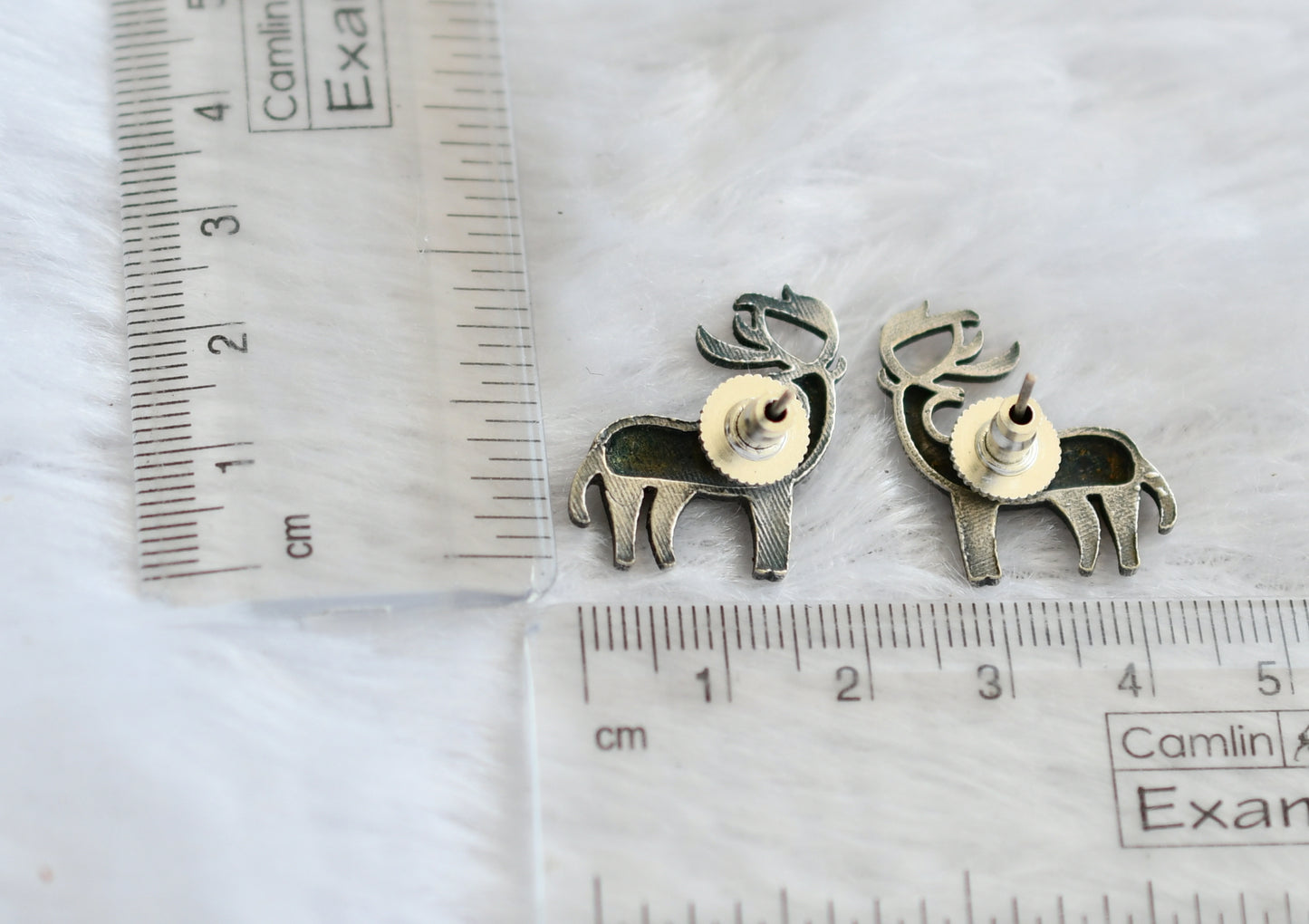 Silver tone deer stud/earrings dj-46415
