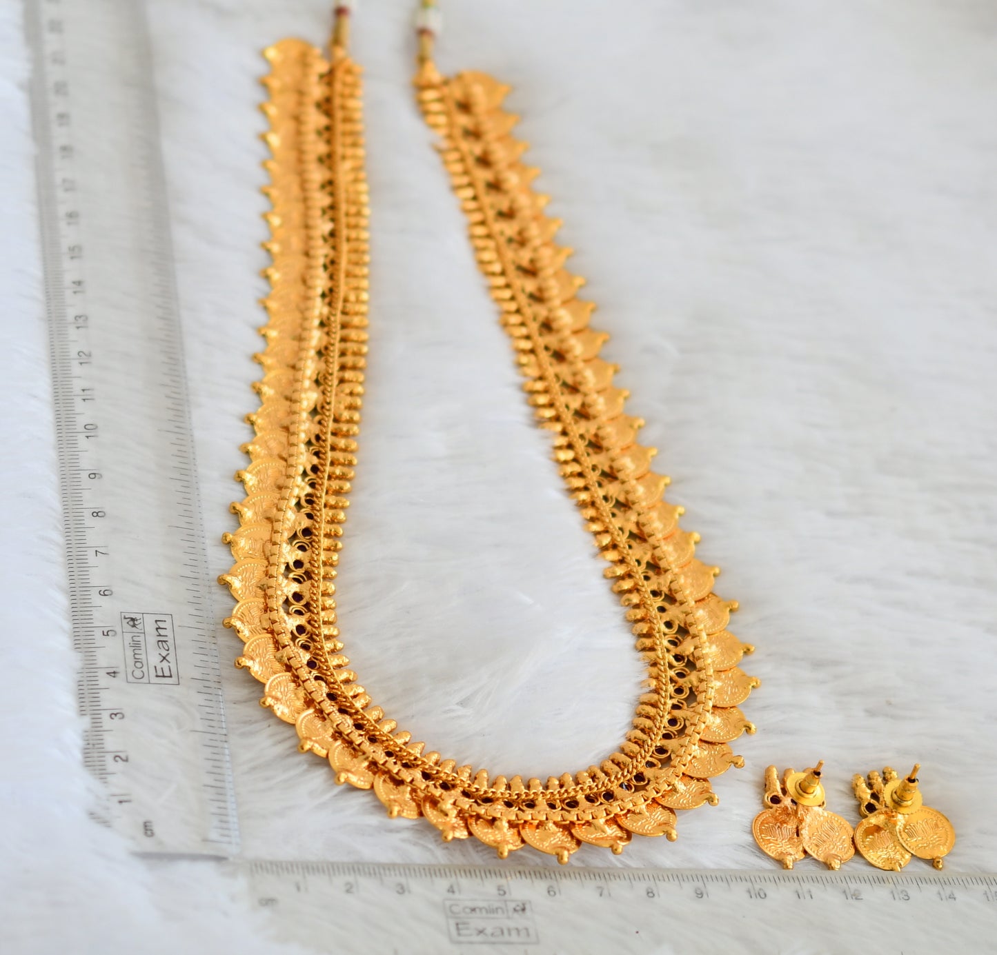 Antique gold tone purple stone lakshmi coin short haar set dj-50030