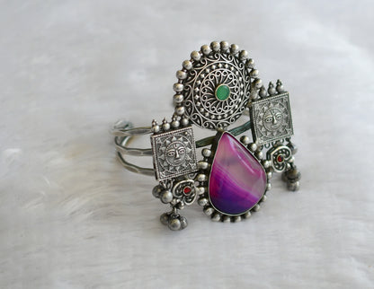 Silver tone pink-purple stone big bracelet with adjustable finger ring dj-46428