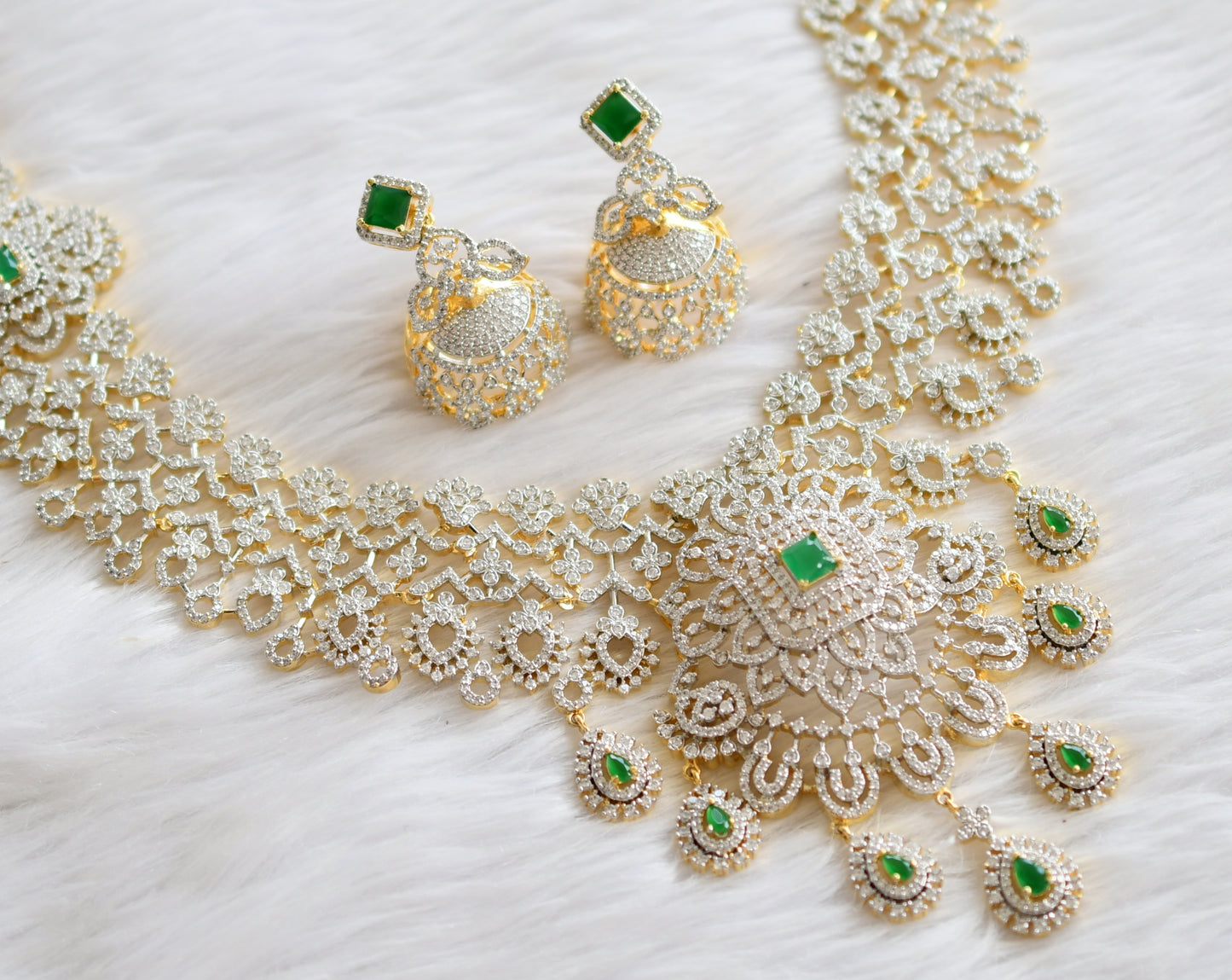Two tone cz white-emerald block stone bridal necklace set dj-44642