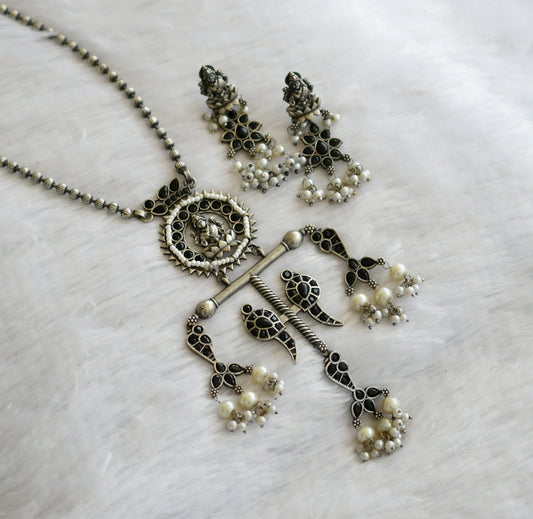 Silver tone black-pearl lakshmi peacock haar set dj-46448