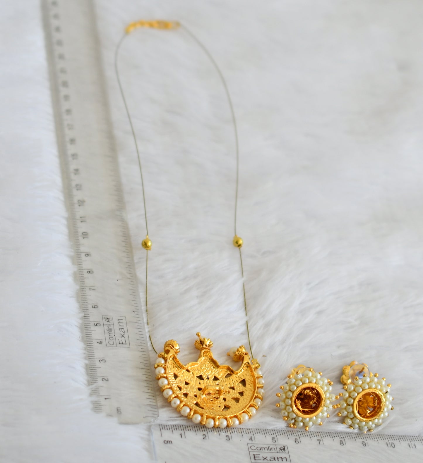 Gold tone kemp-green pearl moon invisible necklace set dj-50076