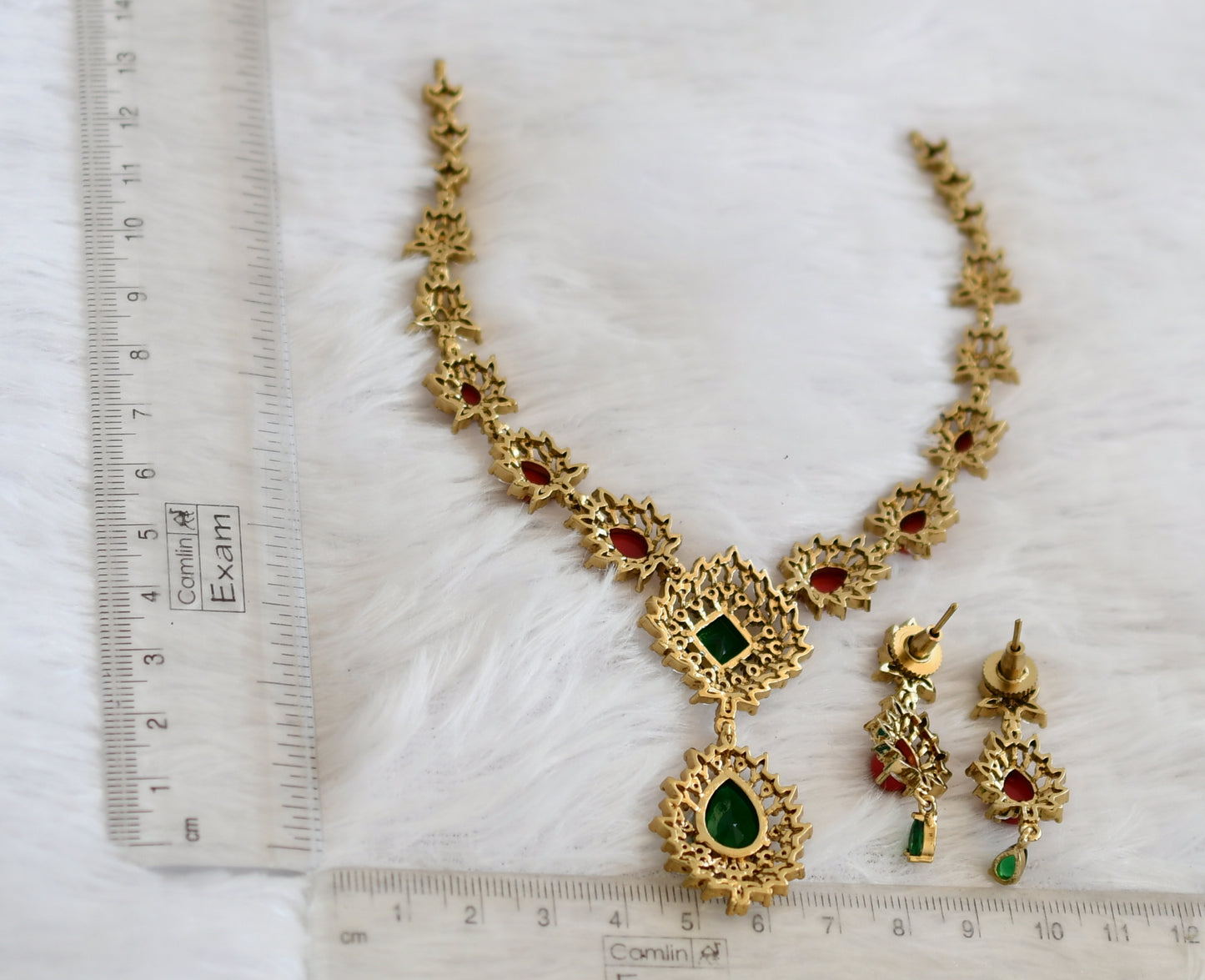 Antique gold tone cz coral-green thilak stone necklace set dj-50117