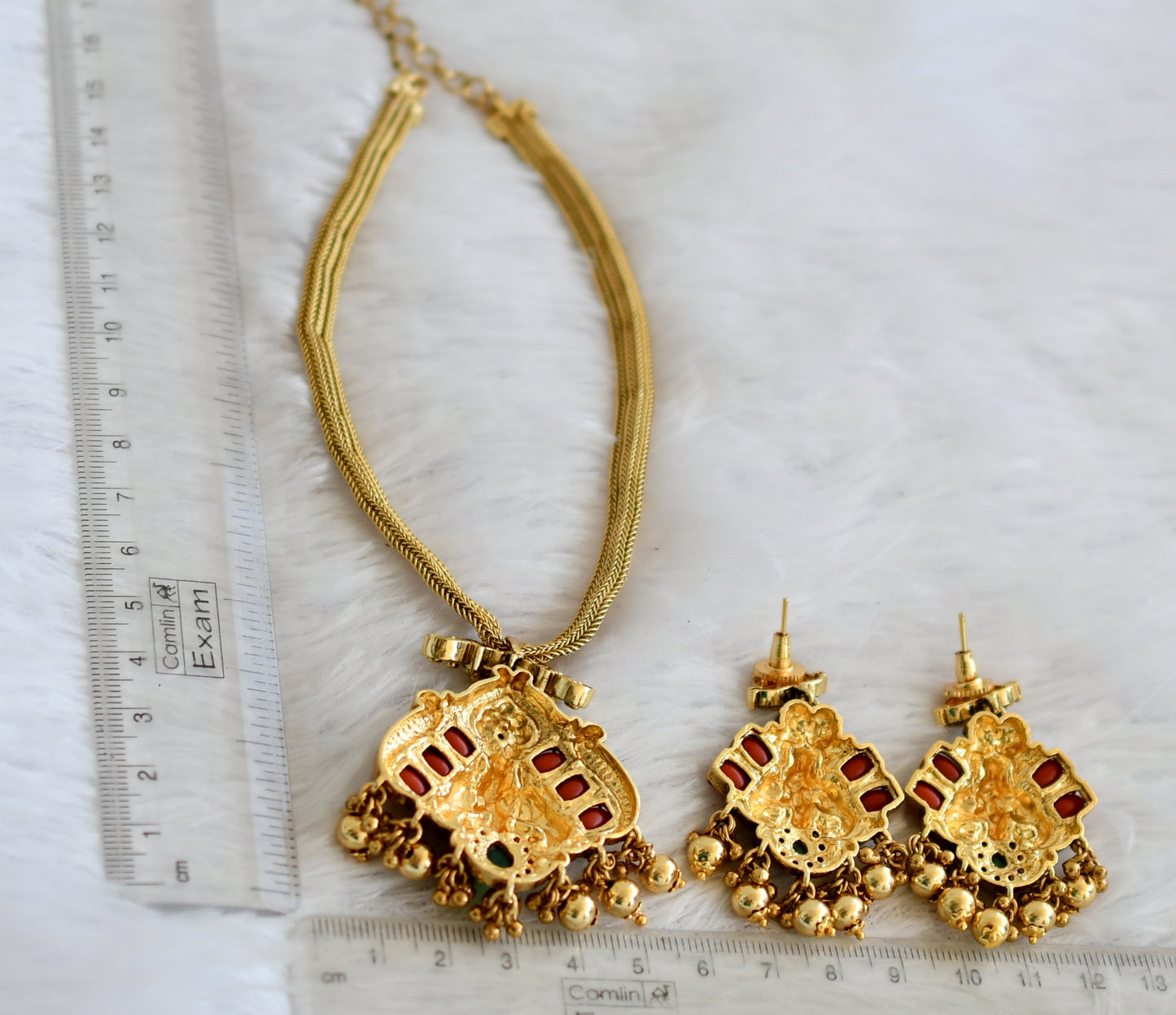 Antique gold tone kemp-green coral stone gaja lakshmi peacock nakshi necklace set dj-50126