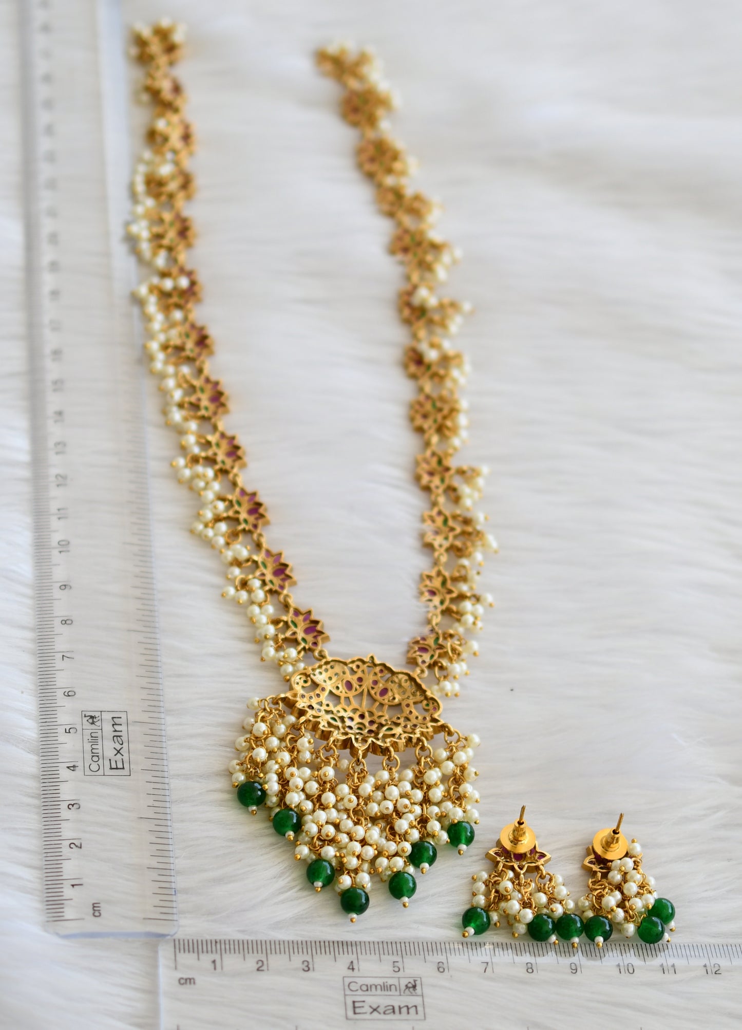 Matte finish real kemp-green-white peacock lotus pearl gutta pusalu haar set dj-44739