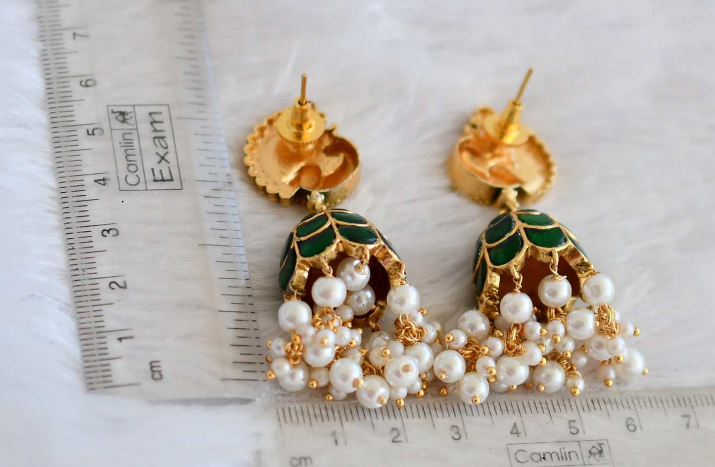 Matte finish green kundan jadau pearl beaded peacock jhumkka dj-50147