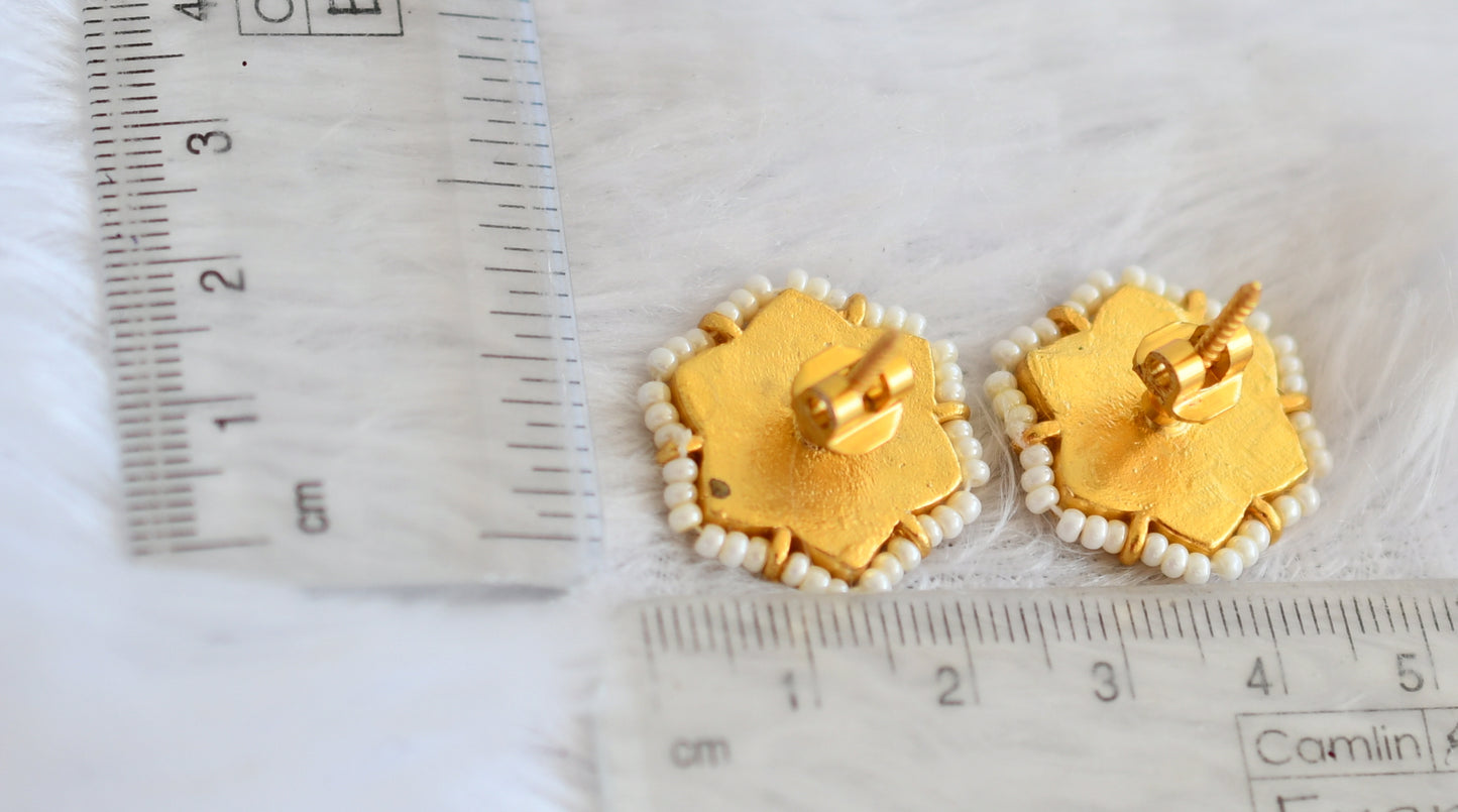 Gold tone pink-green-white kundan jadau pearl bead flower stud/earrings dj-50141