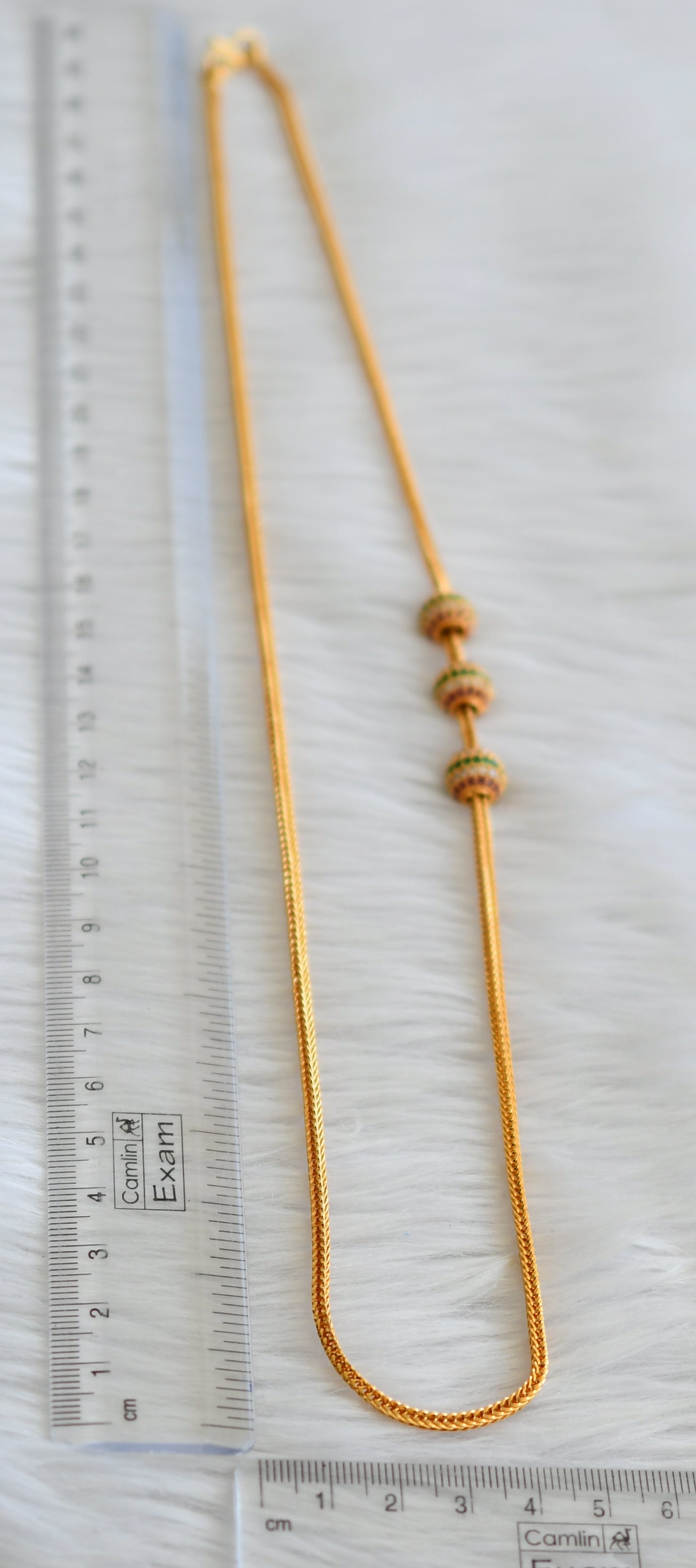 Gold tone ruby-green-white ball mugappu chain dj-44758