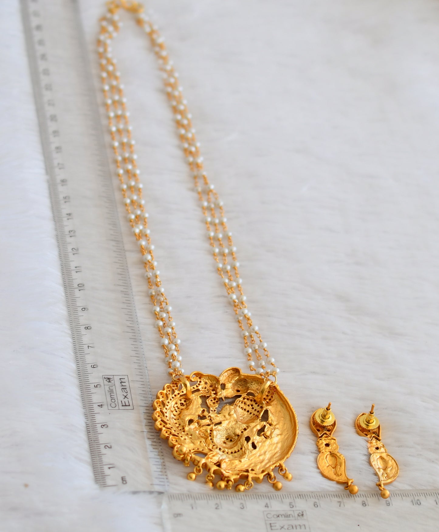 Matte finish ruby Ganesha-peacock pendant pearl necklace set dj-37690