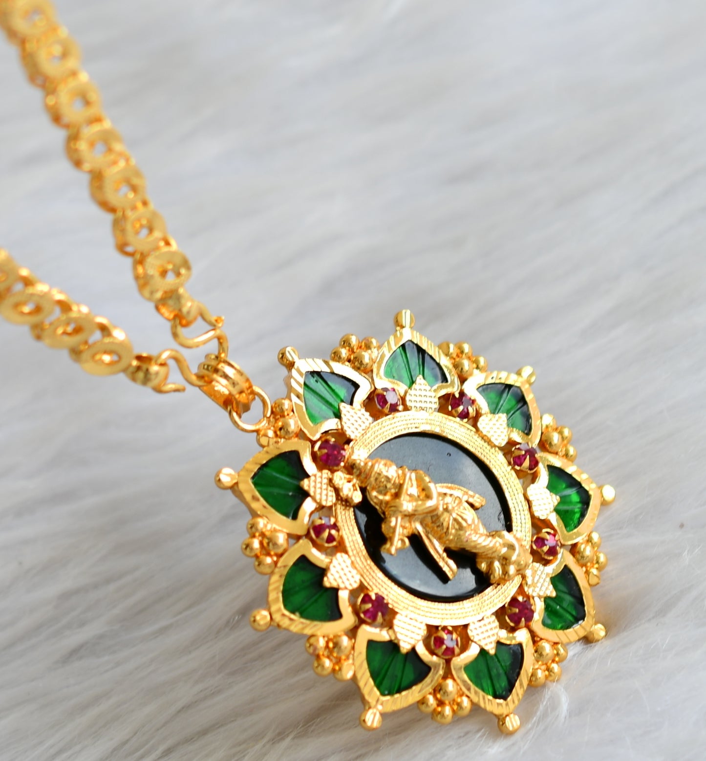 Gold tone kerala style 24 inches chain with pink-green palakka krishna pendant dj-43221