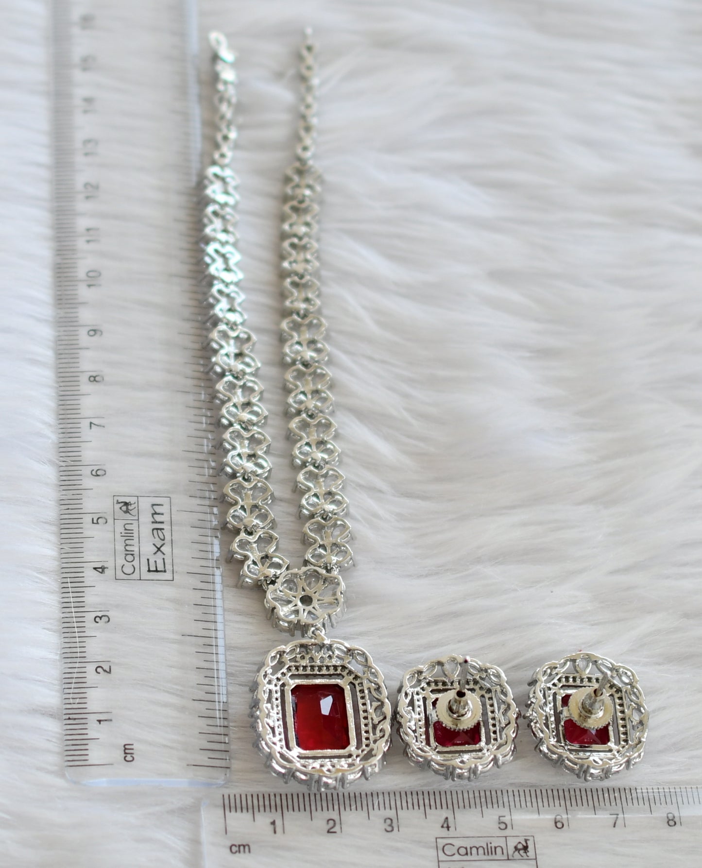 Silver tone magenta pink-white square stone necklaace set dj-44835