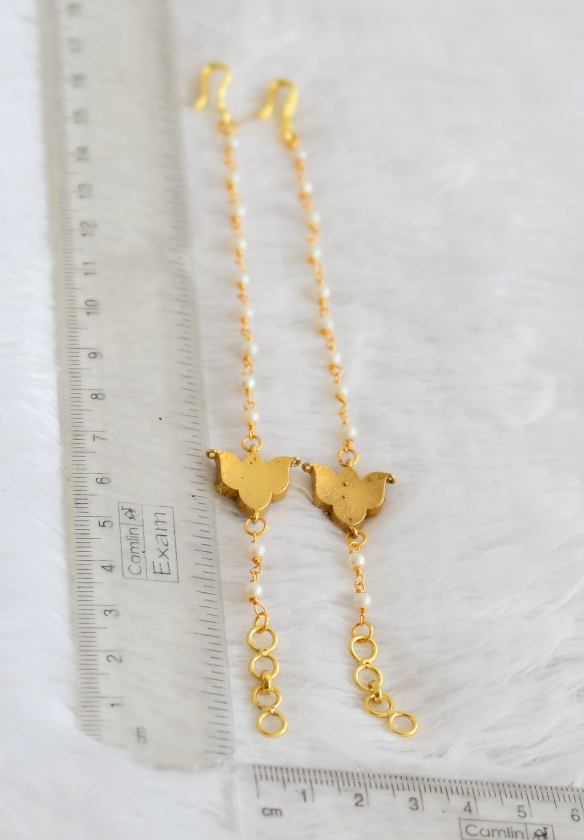 Gold tone pink-green kundan jadau pearl lotus ear side chain dj-50230