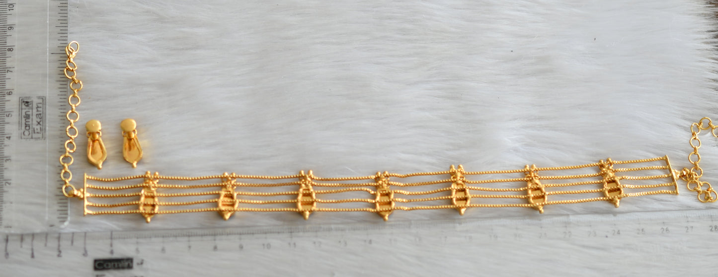 Gold tone pink-green nagapadam Kerala style choker necklace set dj-42074