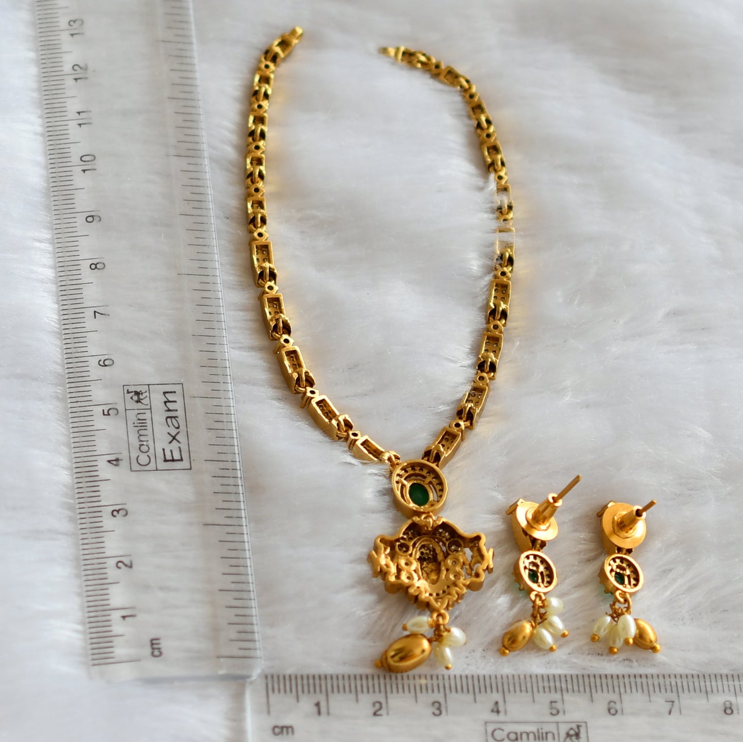 Matte finish cz white-green Thirumal necklace set dj-46601