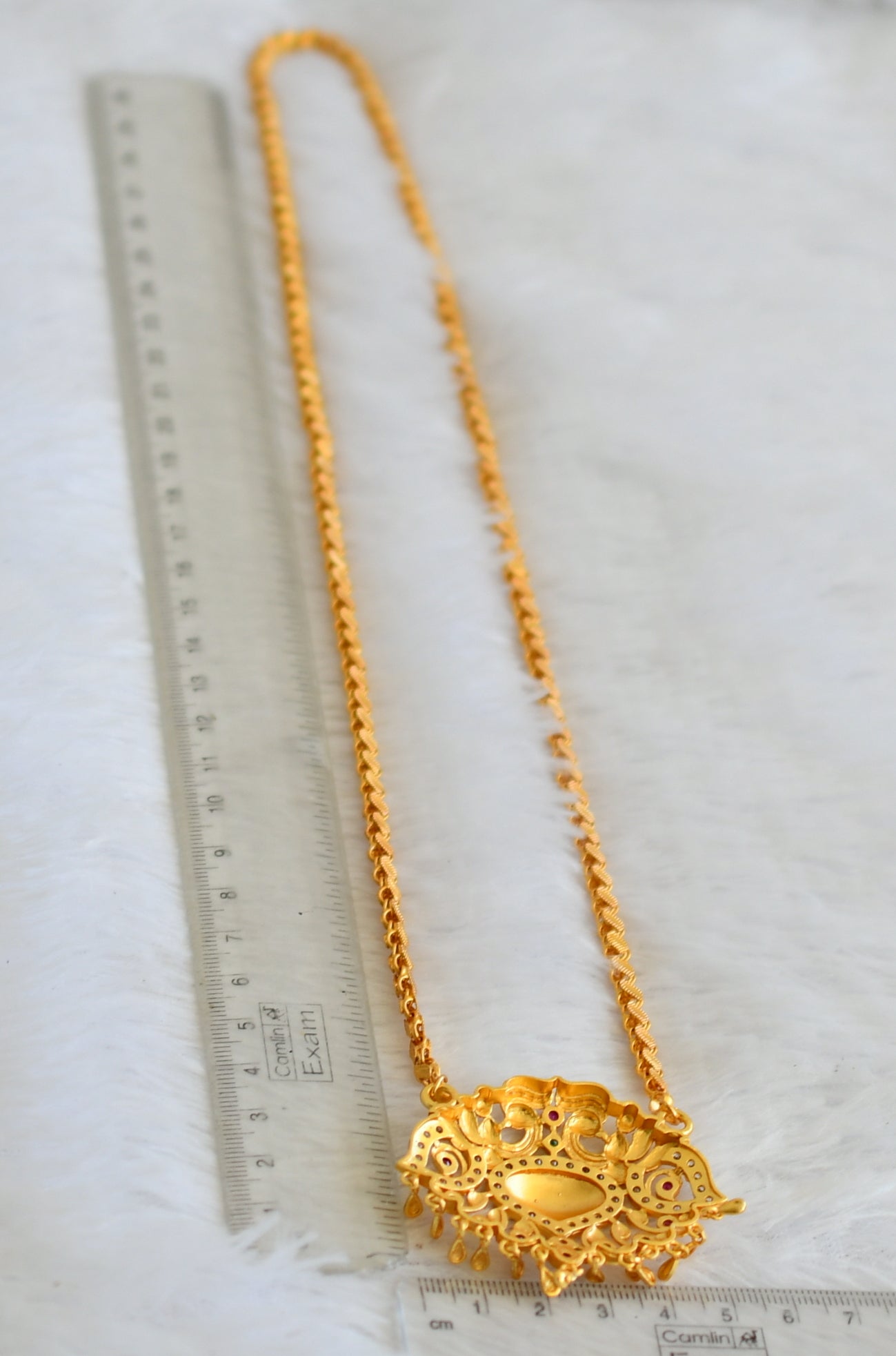 Matte gold tone 24 inches chain with ad pink-green-white peacock pendant dj-50342