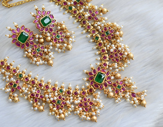 Matte finish kemp-green block stone gutta pusalu necklace set dj-42155