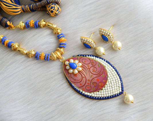 Gold tone handmade yellow-blue pachi pendant thread necklace set dj-03564