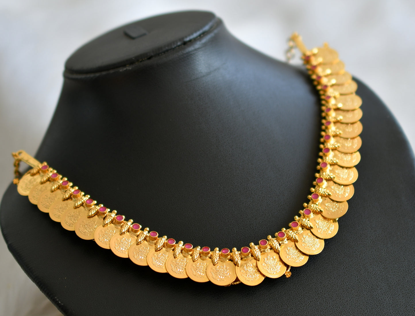 Gold tone ruby Lakshmi coin mango reversible necklace dj-40804