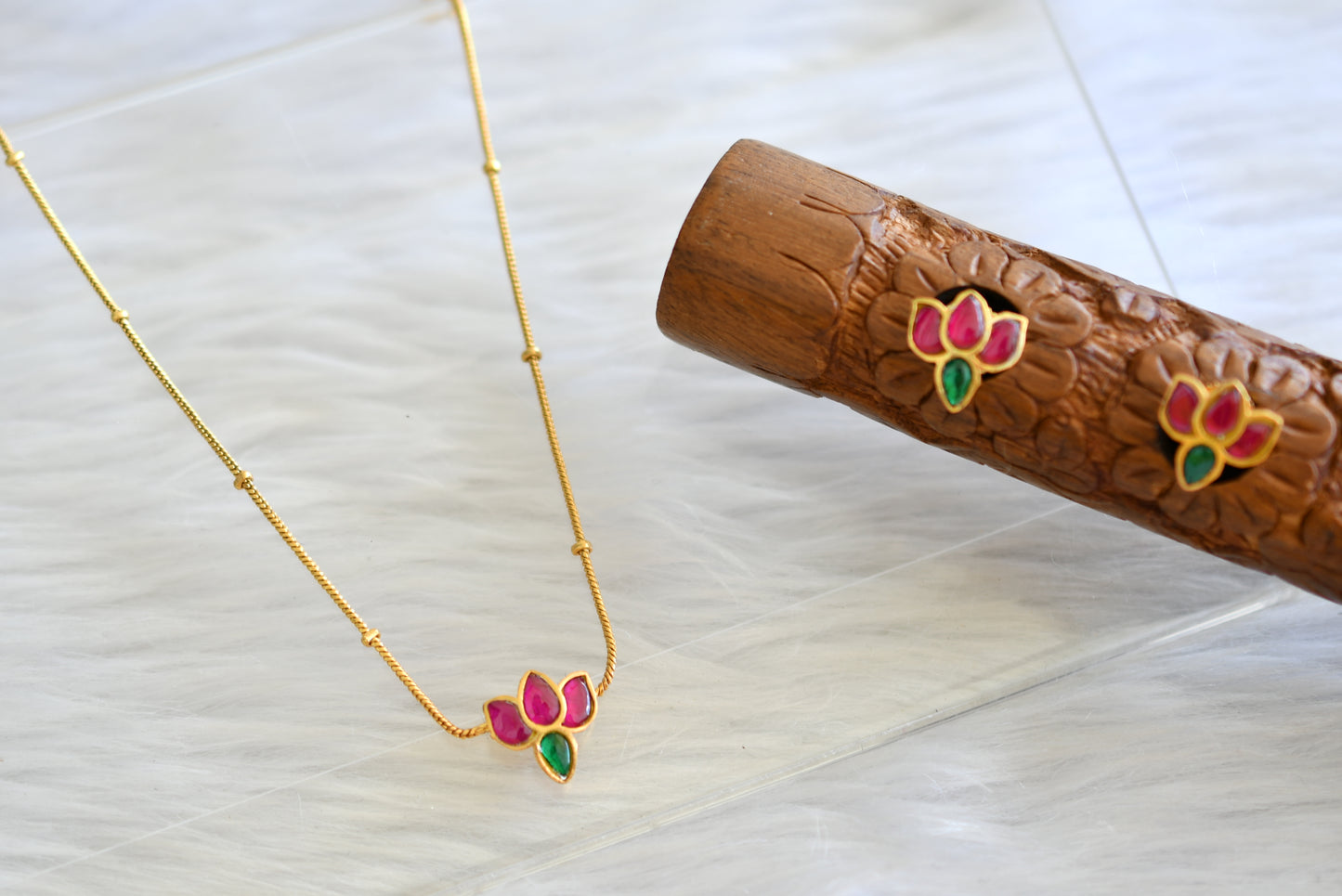 Matte gold tone pink-green lotus kundan jadau necklace set dj-43509