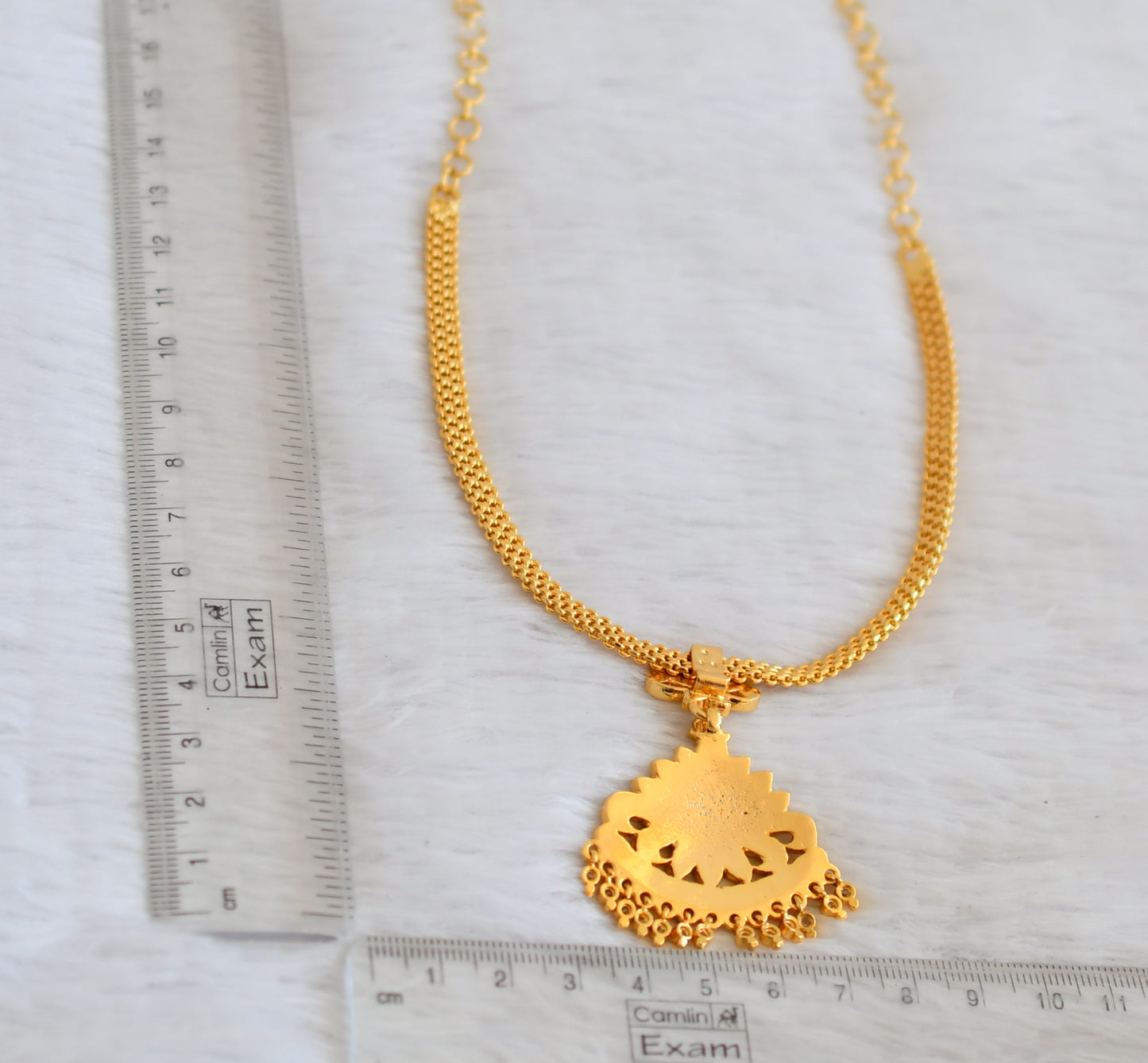 Gold tone south indian style AD white lotus attigai/necklace dj-50480