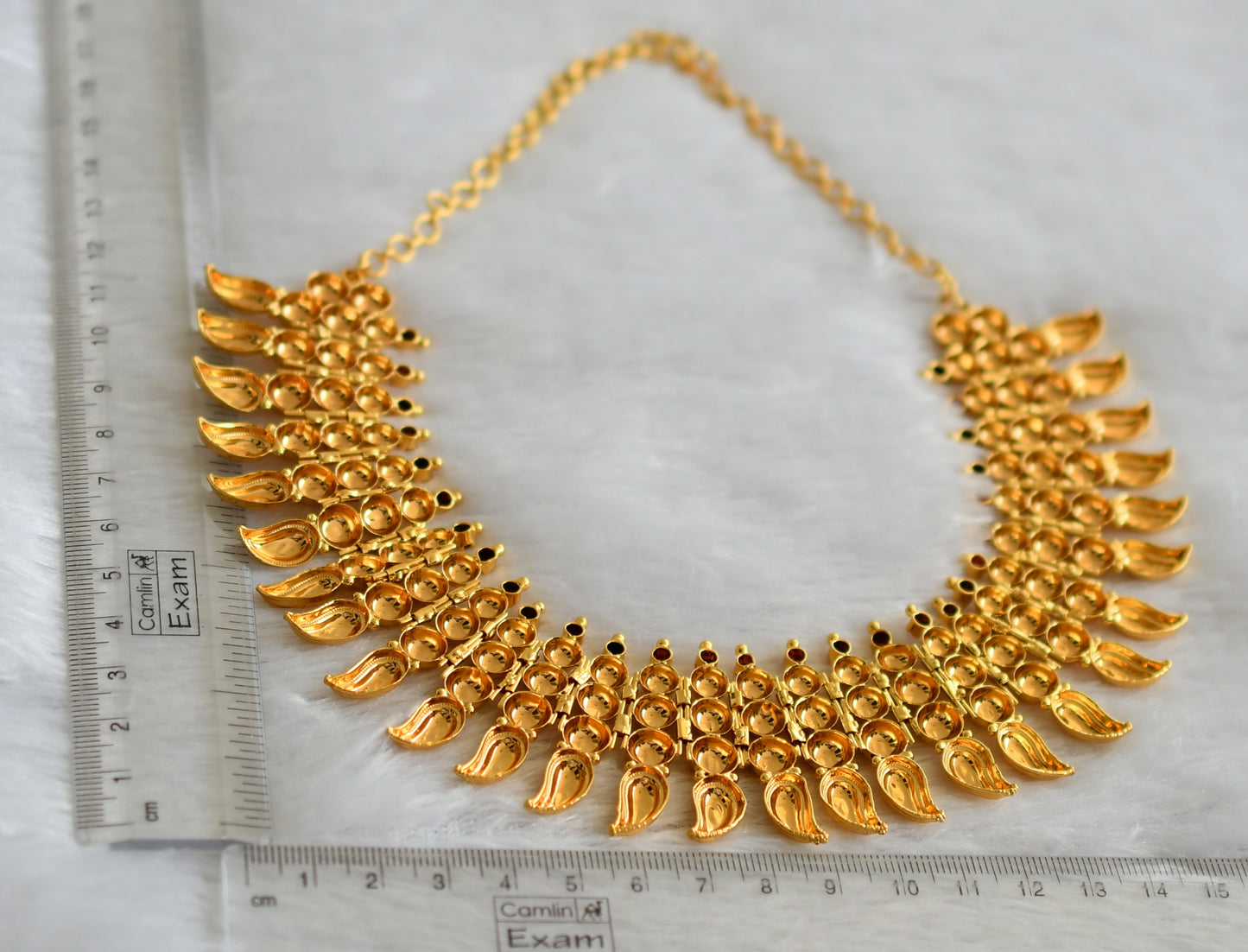 Gold tone pink stone mango necklace dj-34266