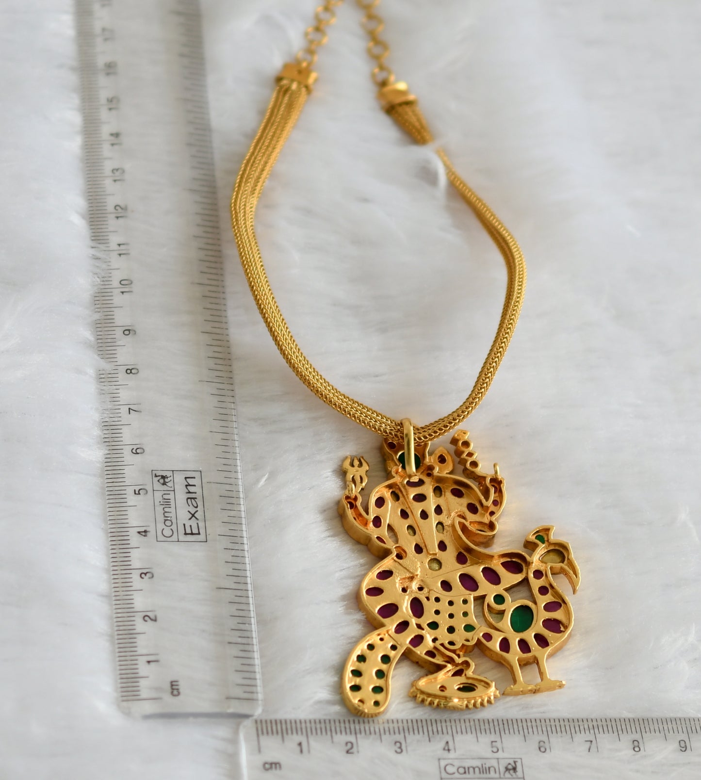 Matte finish kemp-green-white karthikeya necklace dj-46809