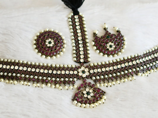 Black finish real kemp-green-white pearl maang tikka dj-50430