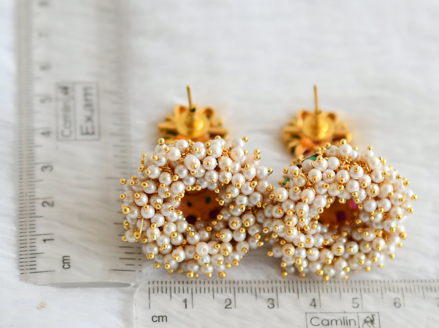 Matte finish kemp-green stone pearl cluster flower jhumkka dj-50521