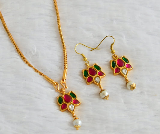 Gold tone 18 inches kodi chain with pink-green-white kundan jadau pearl beaded lotus pendant set dj-50580