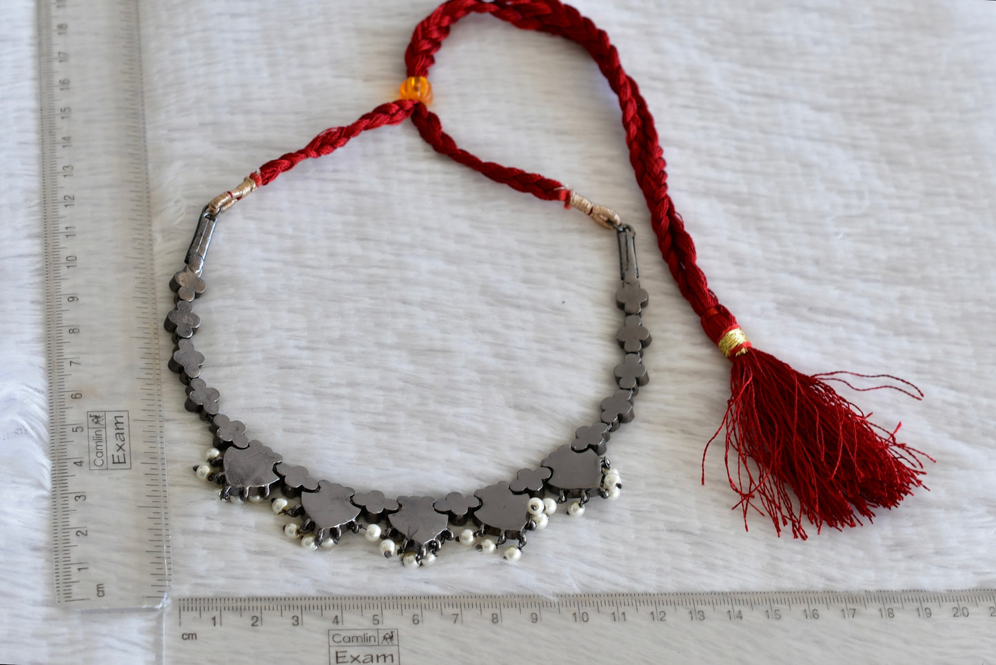 Black finish precious kemp-green pearl necklace dj-52509