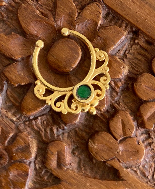 Gold tone green stone nose pin/bulakku dj-53783