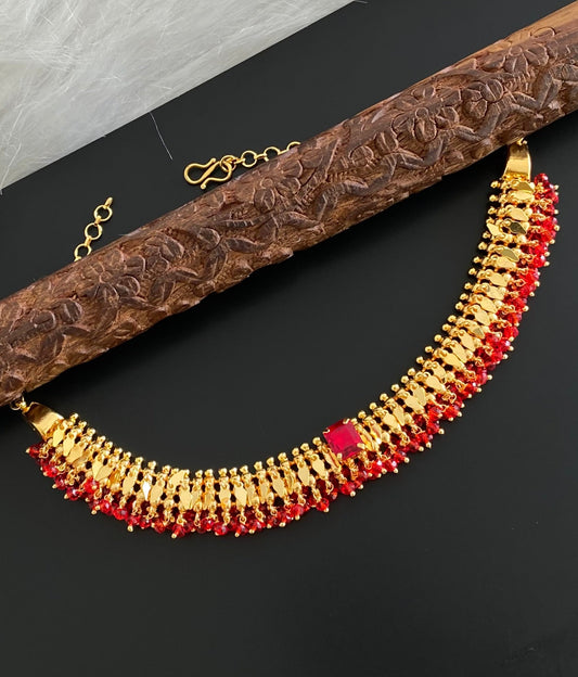 Gold tone Kerala style elakka red beaded choker necklace dj-54310