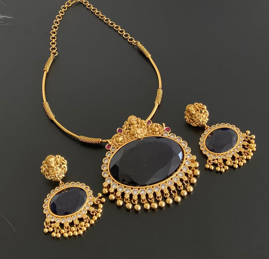 Matte finish lakshmi big blue oval stone pendant hasli necklace set dj-54252