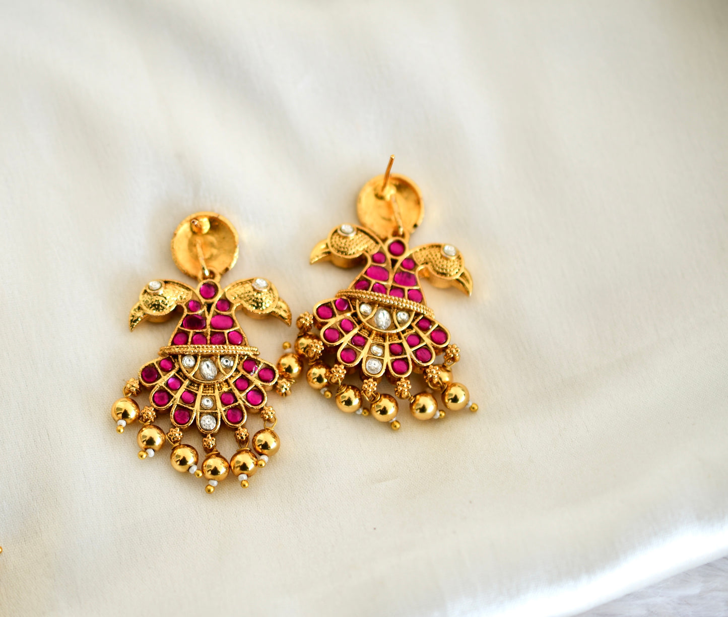 Gold tone pink-green kundan jadau reversible Gandaberunda necklace set dj-52583