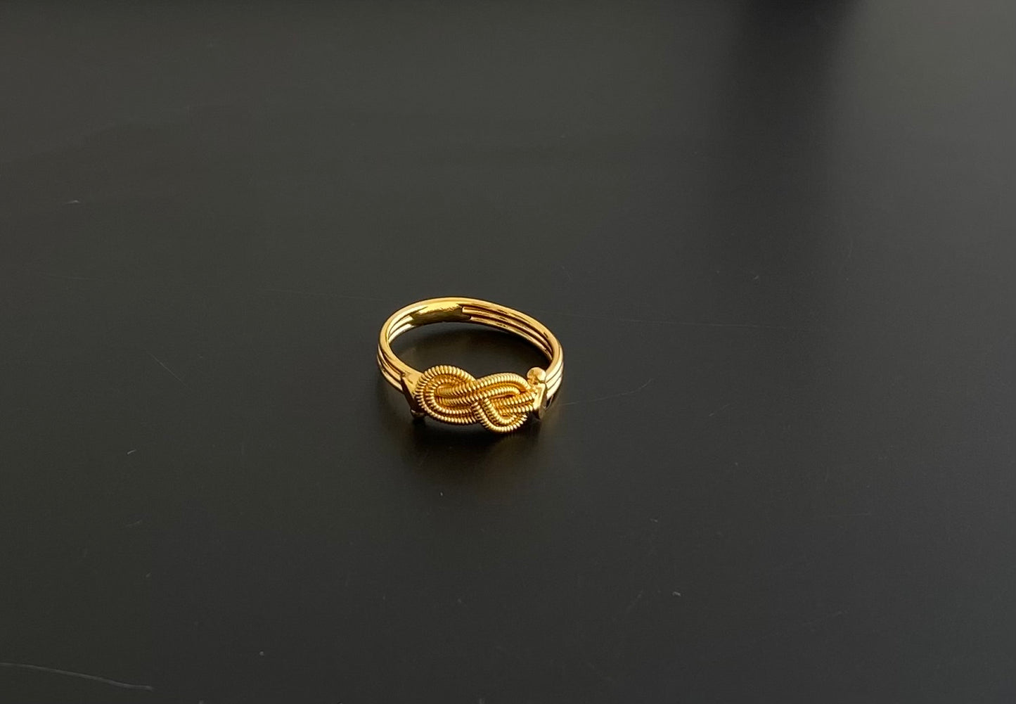 Gold Tone Non Adjustable Finger Ring DJ32839