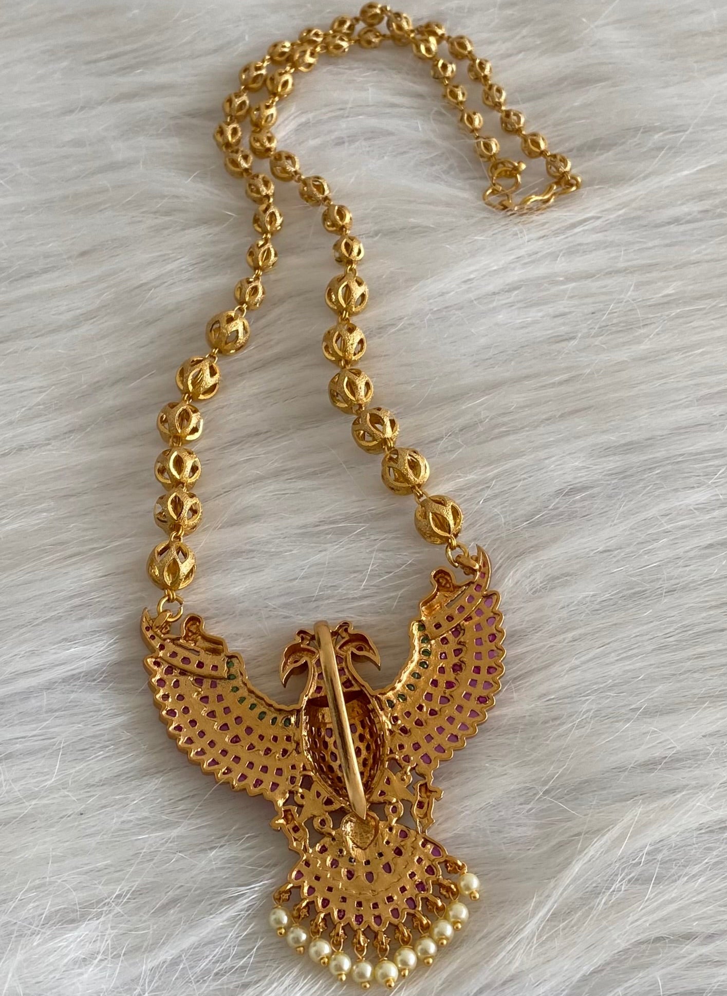 Gold tone pink-white pearl gandaberunda necklace dj-53992