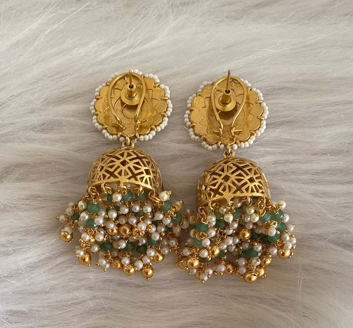Gold tone pink-white kundan jadau green beaded pearl big jhumkka dj-55100