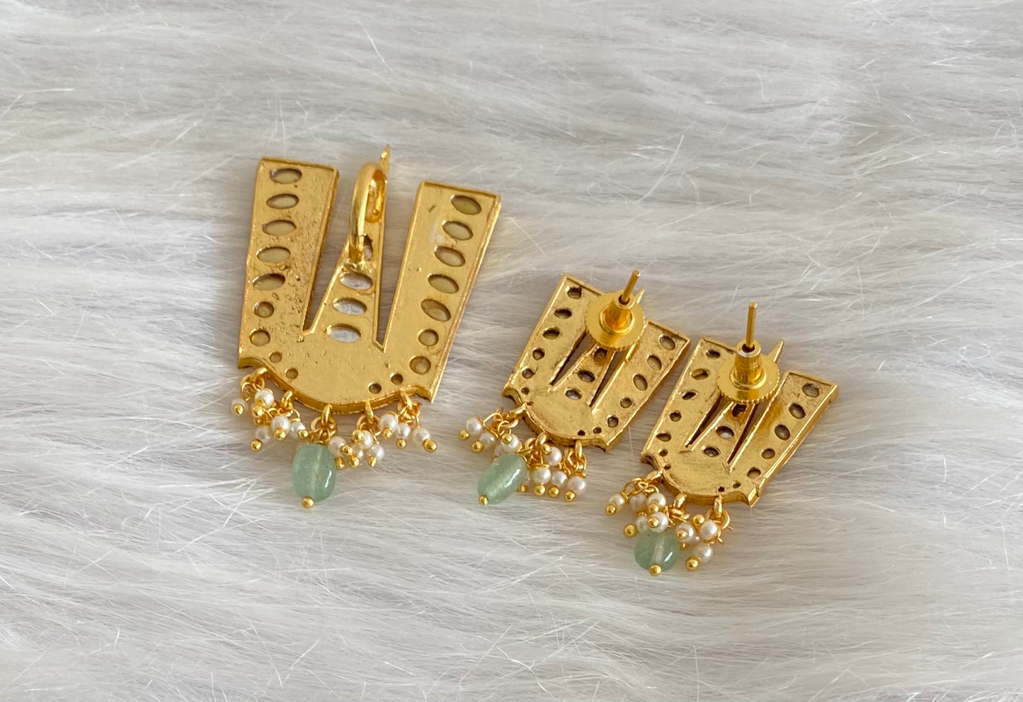 Gold tone white stone kundan jadau thirumal nama pendant set dj-53982