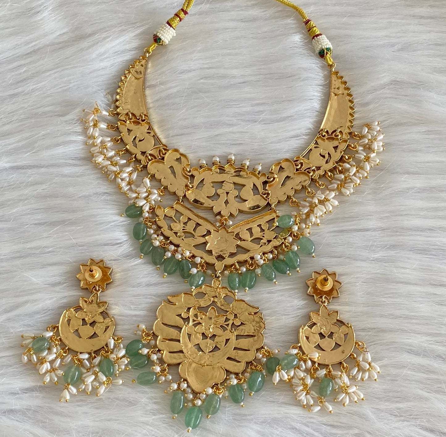 Antique gold tone peacock green beaded kundan jadau rice pearl necklace set dj-54162