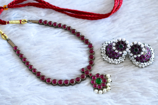 Black finish precious kemp-green pearl attigai necklace set dj-52531