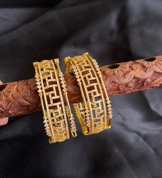 Gold tone Cz Set of 6 Geometric shape Bangles(2.4) dj-42585