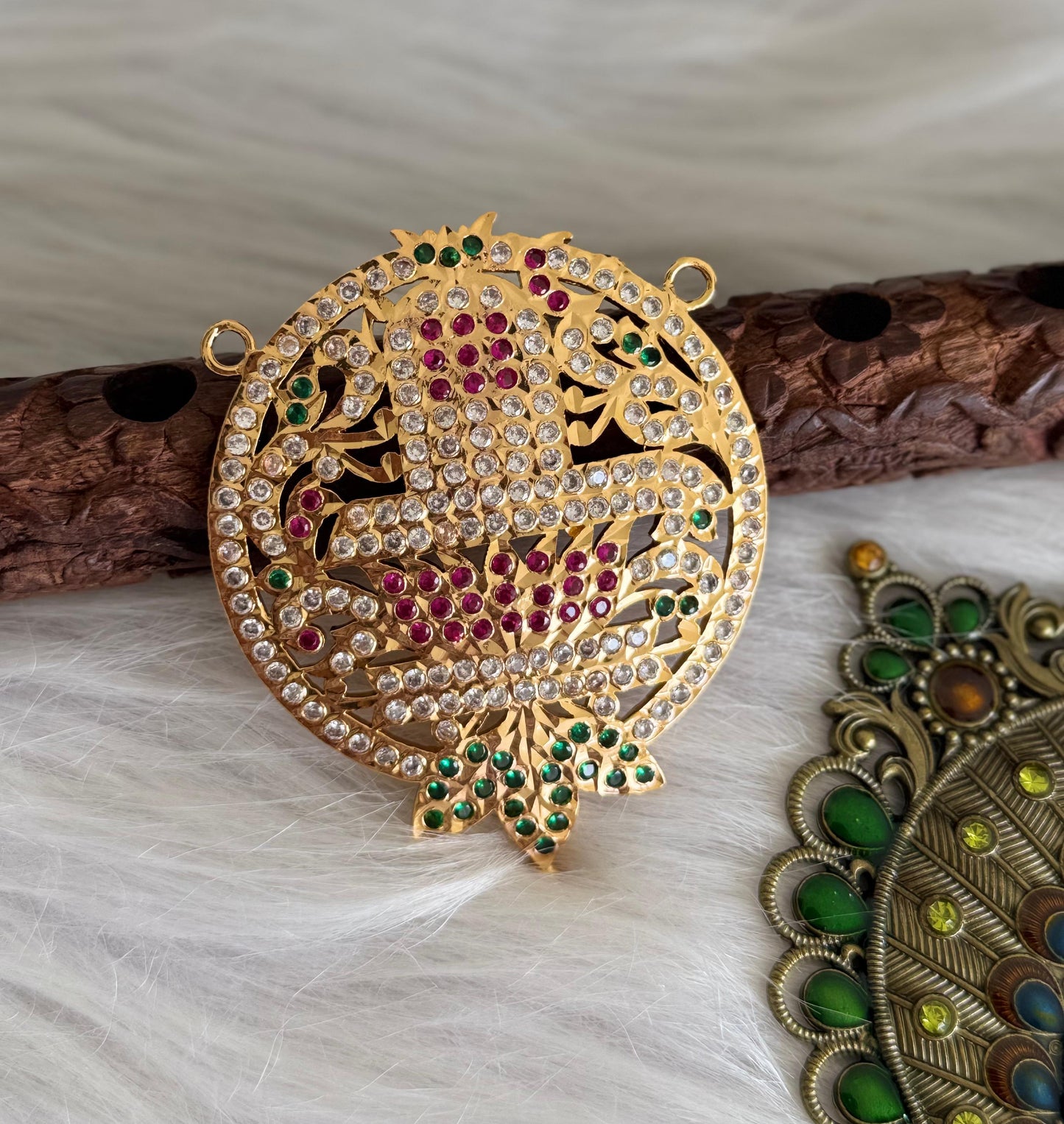 Gold tone ad pink-green shiva lingam pendant dj-51287